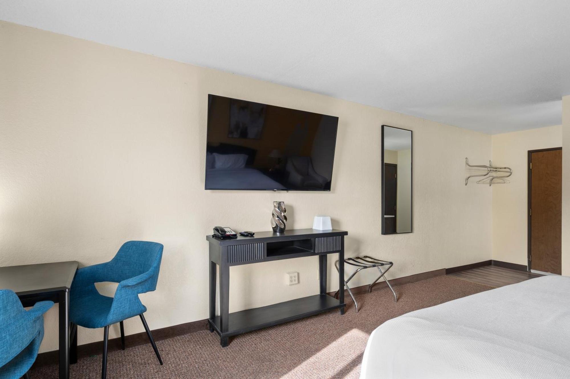 Stayinn Grand Forks Exterior photo